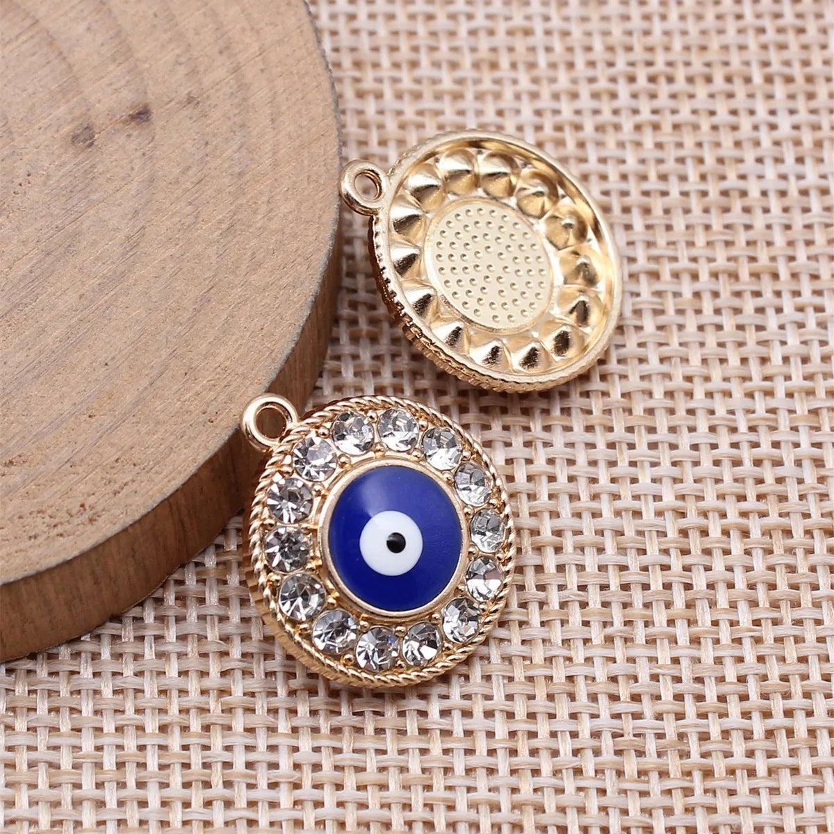 21x18mm 2g KC Gold Zinc Alloy Evil Eye Charm Pendant for DIY Necklace Bracelet Jewelry Making
