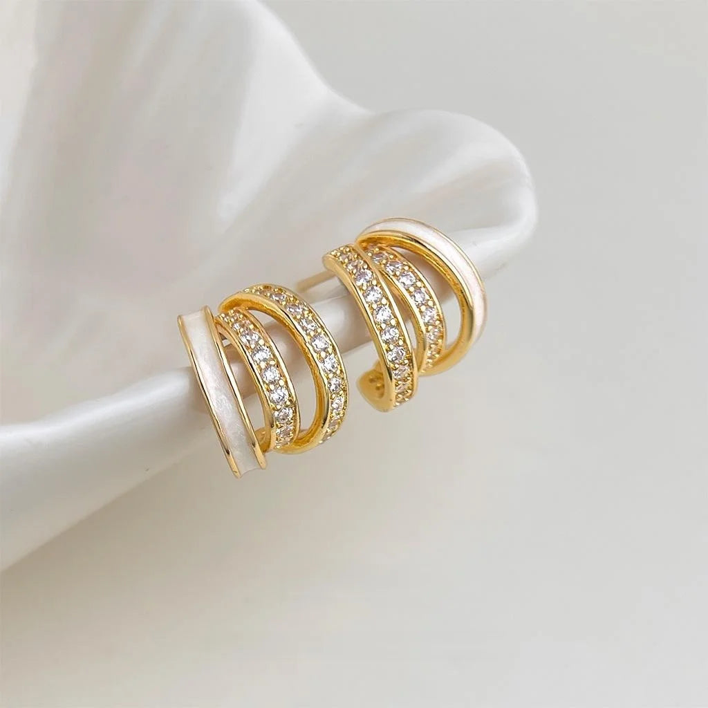 Light Luxury Copper Zircon White Enamel Geometric Round Line Drop Earrings