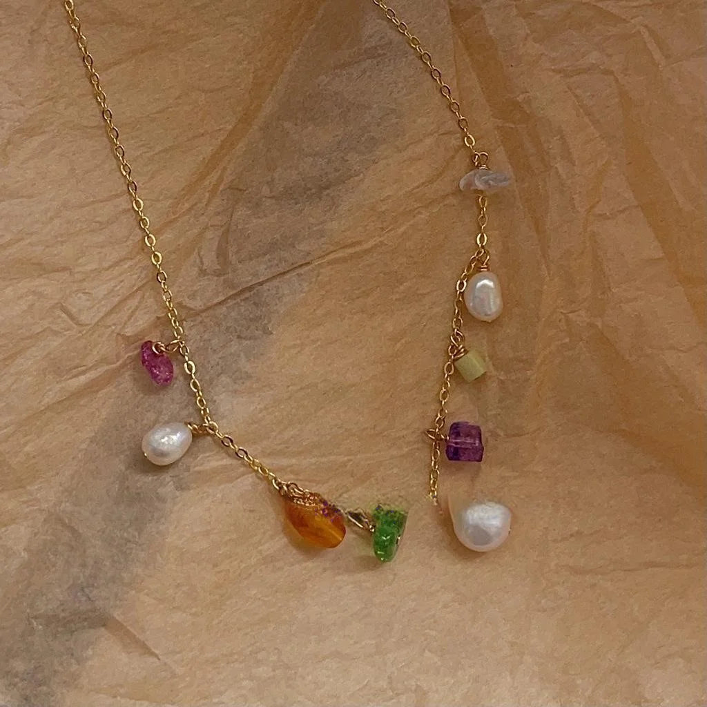 Original Design Handmade Sweet Summer Irregular Stone Chip And Freshwater Pearl Geometric Choker Necklace For Women