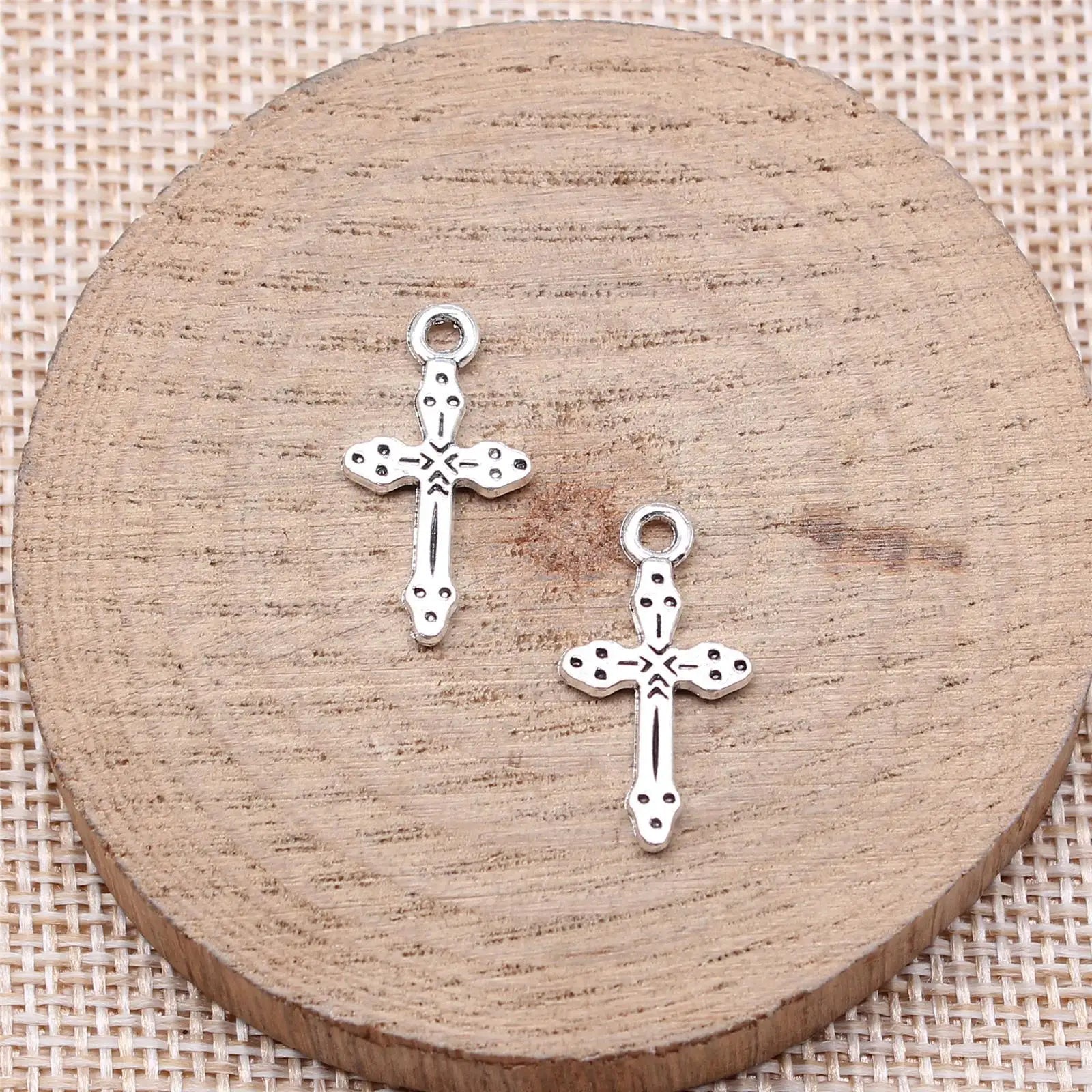 21x11mm 0.8g Antique Silver Zinc Alloy Cross Charm Pendant for DIY Jewelry Making