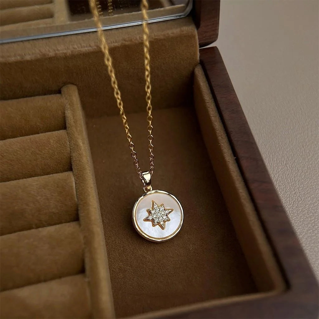 18K Gold Plated Copper Shell Star Round Geometric Light Luxury Clavicle Necklace