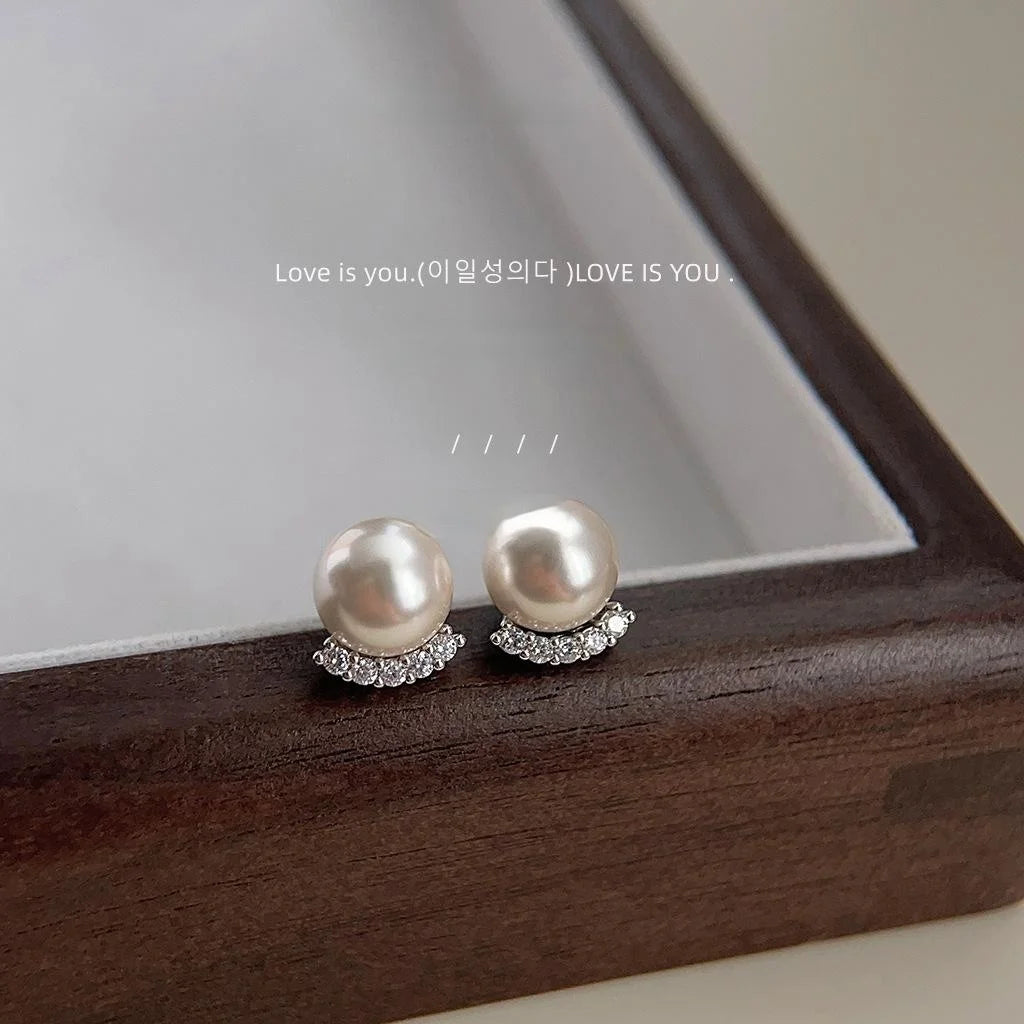 Retro Round Glass Pearl Zircon Micro Pave Copper Stud Earrings For Elegant Office Wear