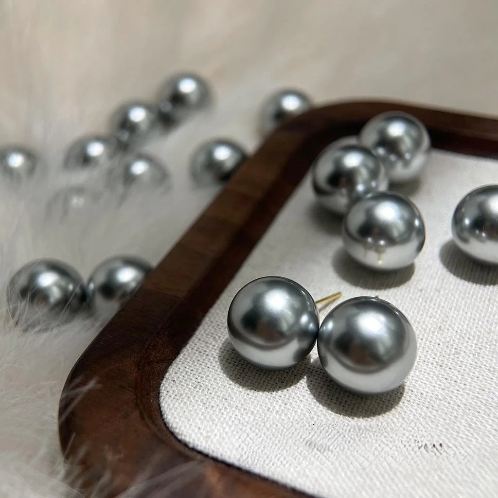 High Luster Tahitian Black Pearl Stud Earrings Geometric Luxury Commuter Jewelry For Women