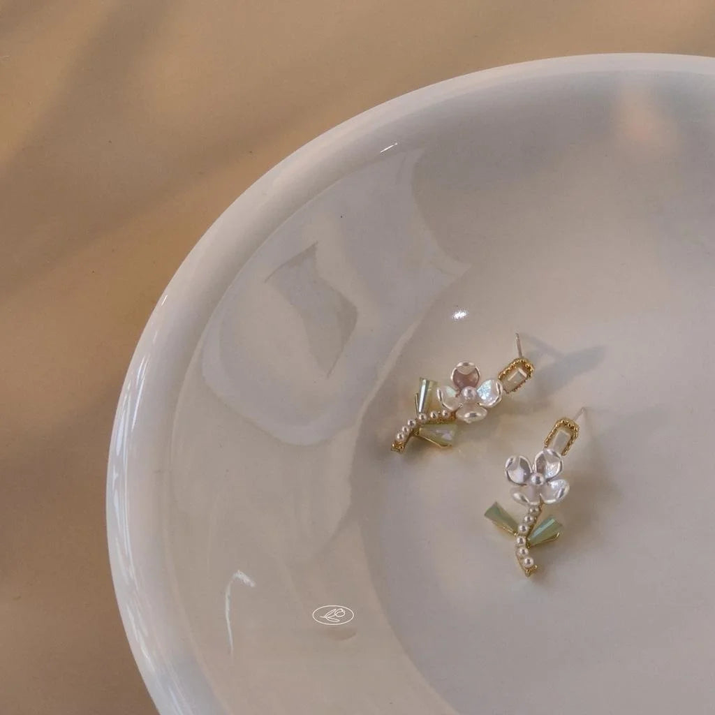 14K Gold Plated Copper Flower Stud Earrings, Vintage Summer Green Style