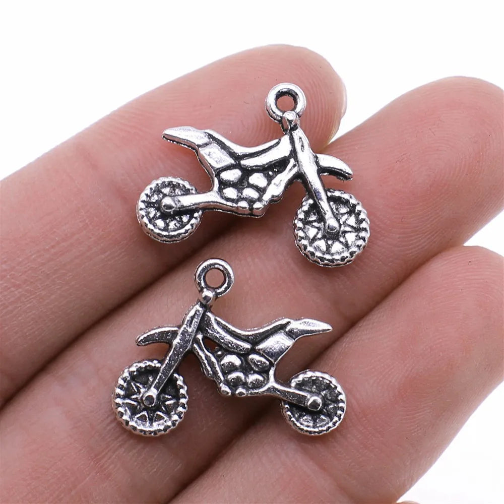 22x17mm 2g Antique Silver Zinc Alloy Motorcycle Charm Pendant for DIY Jewelry Making