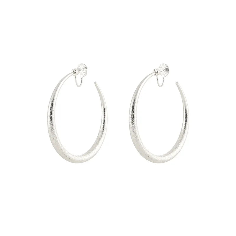 Vintage Frosted Alloy C-Shaped Hoop Stud & Clip On No Piercing Spiral Disc Women's Statement Earrings