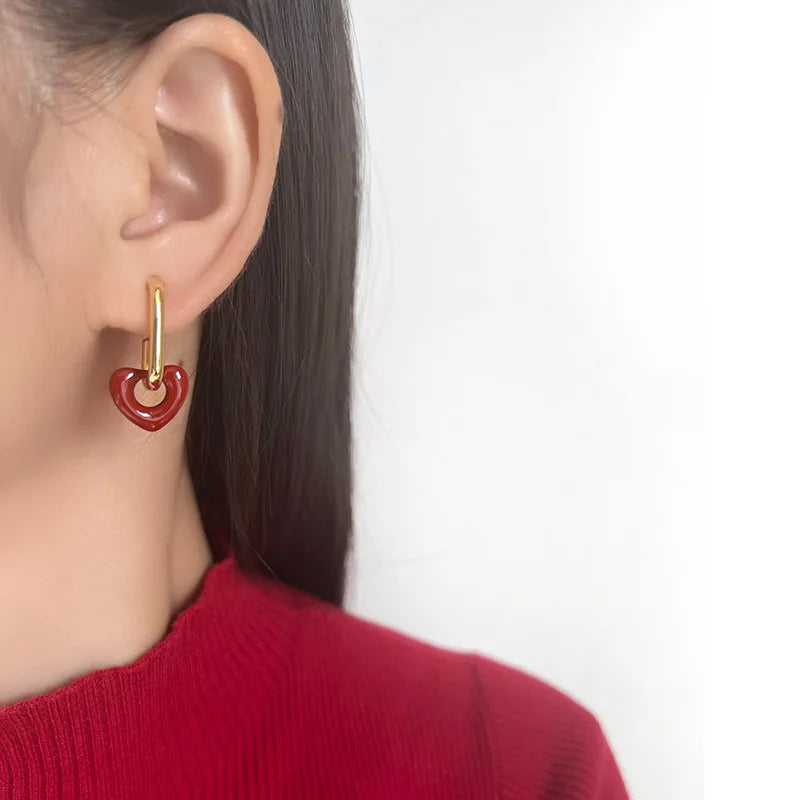 Elegant Red Enamel Heart Charm Gold Alloy Hoop Stud & Clip On No Piercing Fashion Earrings