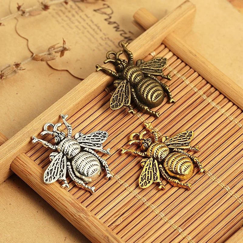 25MM Zinc Alloy Bee Charm Pendant for DIY Necklace Bracelet Jewelry Making