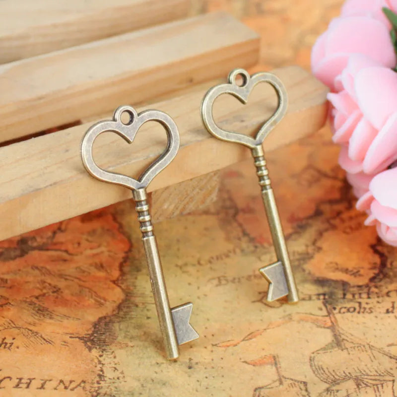 Zinc Alloy Heart Key Charm Pendant for DIY Necklace Bracelet Jewelry Making