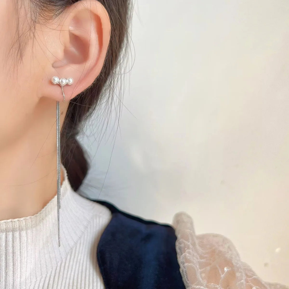 Elegant Pearl Spiral Disc Long Chain Tassel Alloy Stud & Clip On No Piercing Drop Earrings