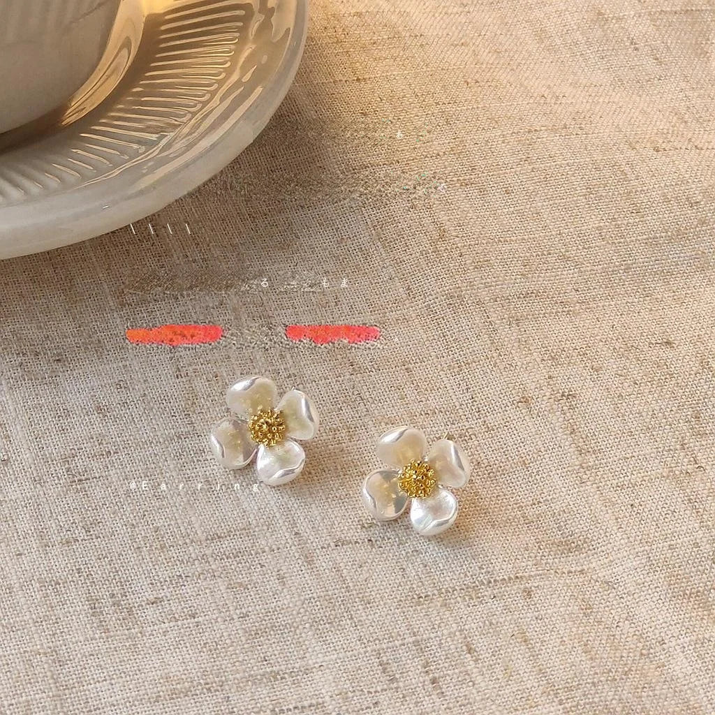 14K Gold Plated White Resin Flower Stud Earrings For Women Style Jewelry
