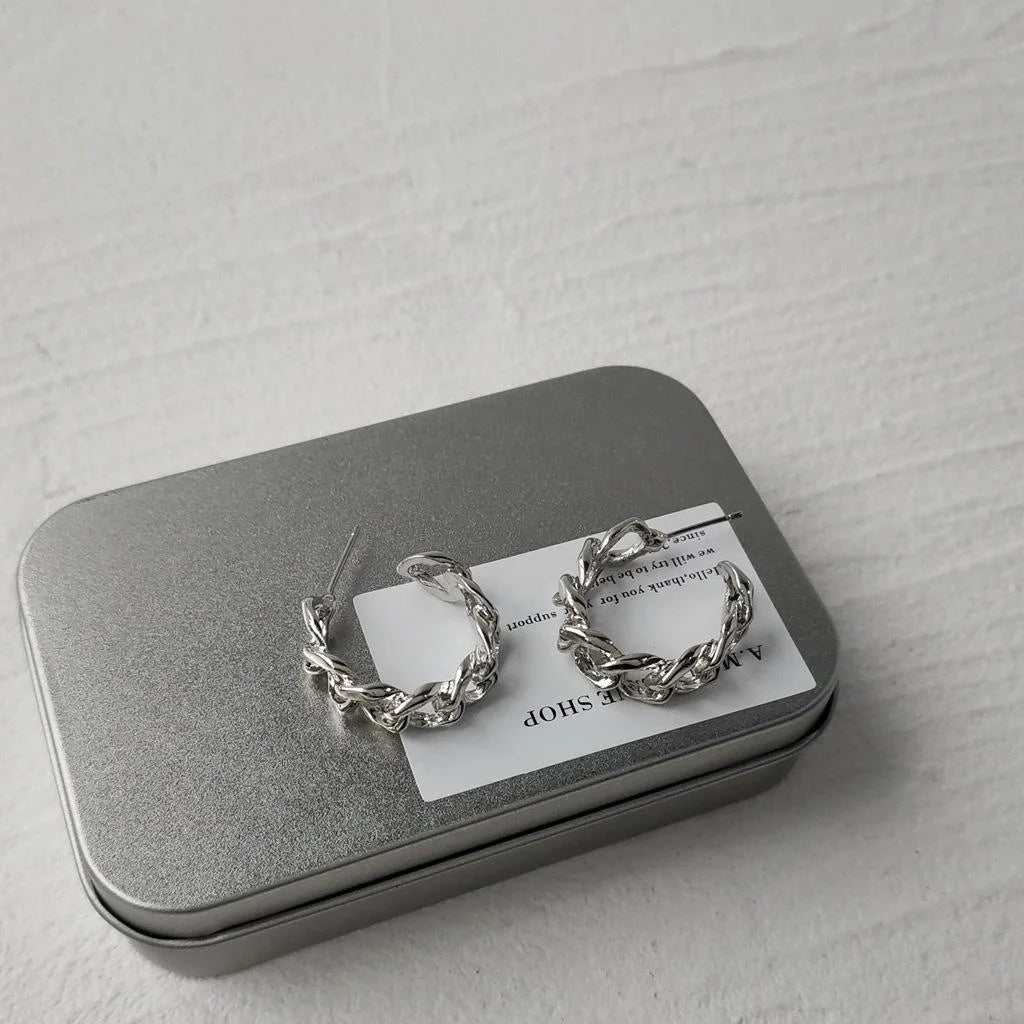 Sweet Cool Alloy Drop Earrings With Silver Plated Pins And Chamfered Square Chain Design