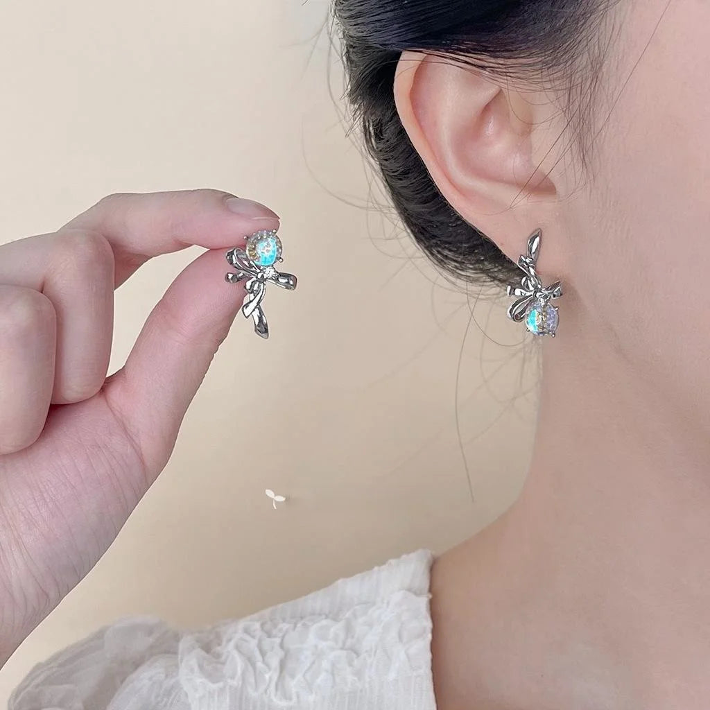 Sweet Cool Asymmetric Bow Liquid Rose Stud Earrings Copper Zircon Glass Floral Jewelry