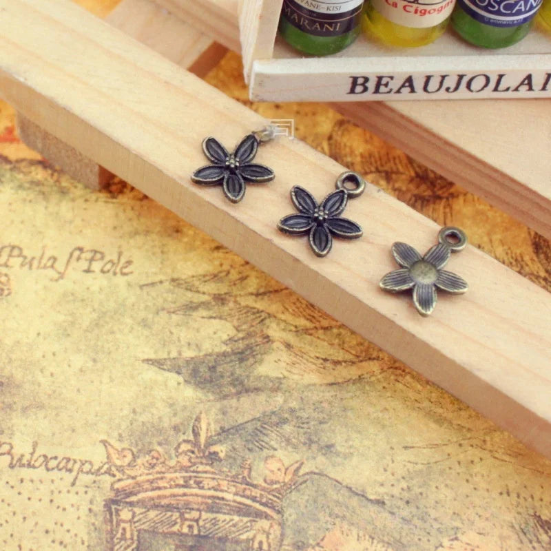 14x11MM Antique Silver Zinc Alloy Five Petal Flower Charm Pendant for DIY Necklace Bracelet Jewelry Making