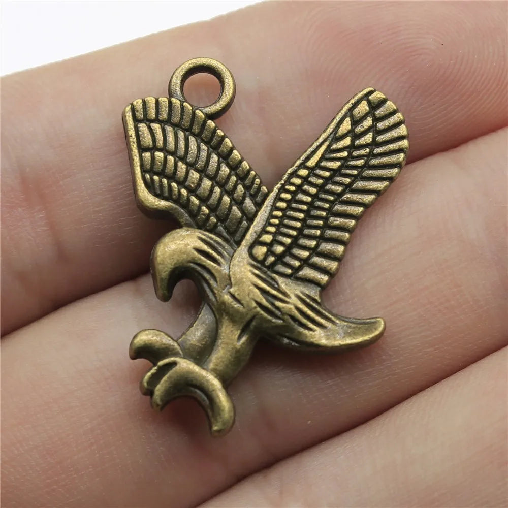 31x27mm 5.1g Multicolor Zinc Alloy Eagle Charm Pendant for DIY Bird Theme Necklace Bracelet Making