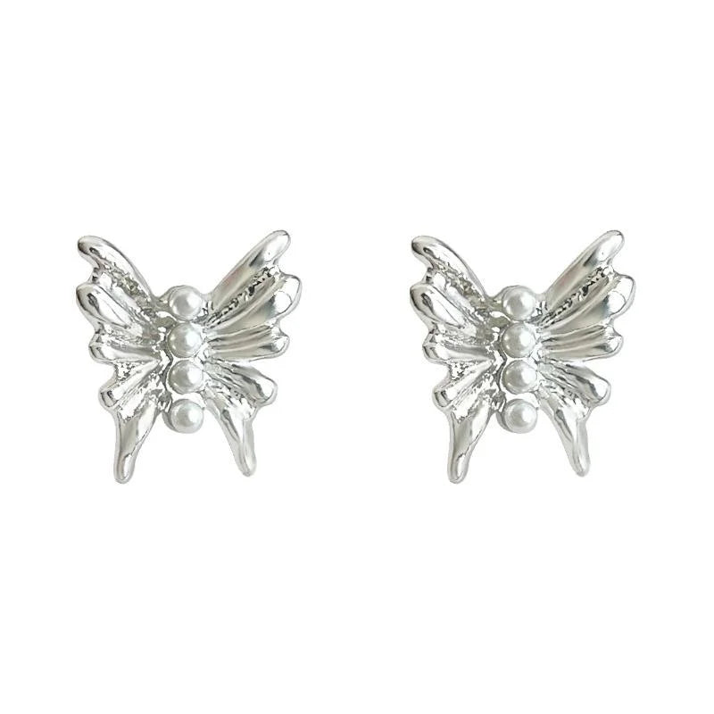 Sweet Butterfly Pearl Stud Earrings Copper Silver Plated Pin Minimalist Commuter Jewelry