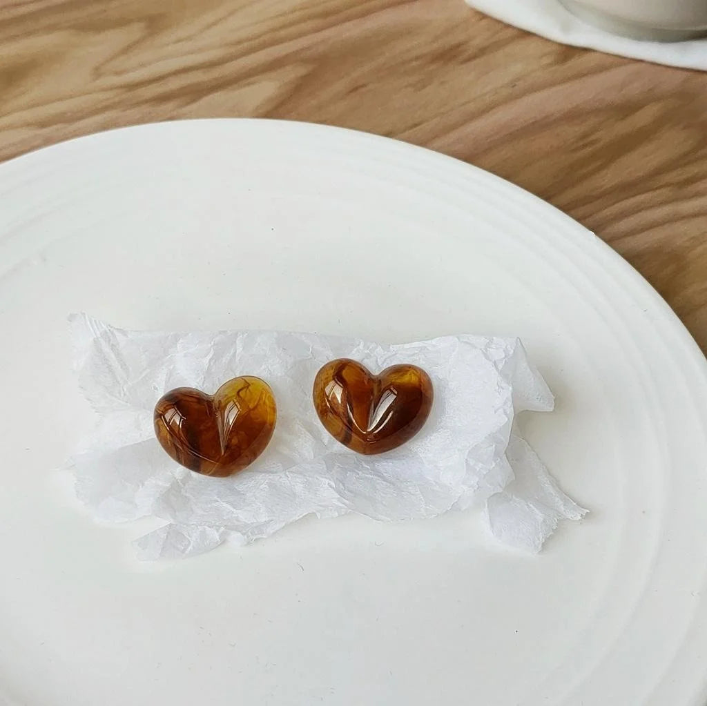 Korean Minimalist Amber Heart Acrylic Drop Earrings Silver Plated Pin Maillard Style Jewelry