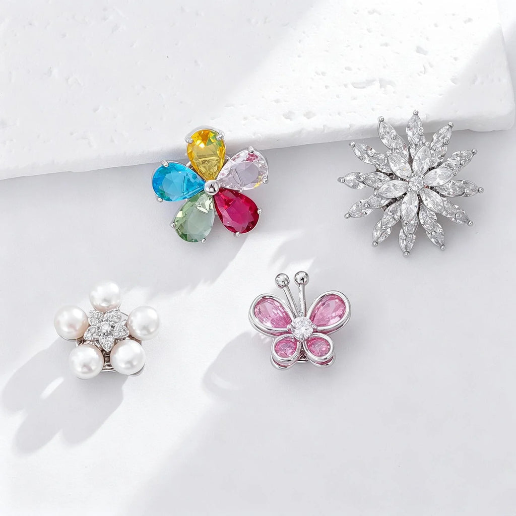 Elegant 3D Flower Magnetic Brooch With Pearl And Rhinestone, Luxury Women's Lapel Pin Suit Accessory Gift