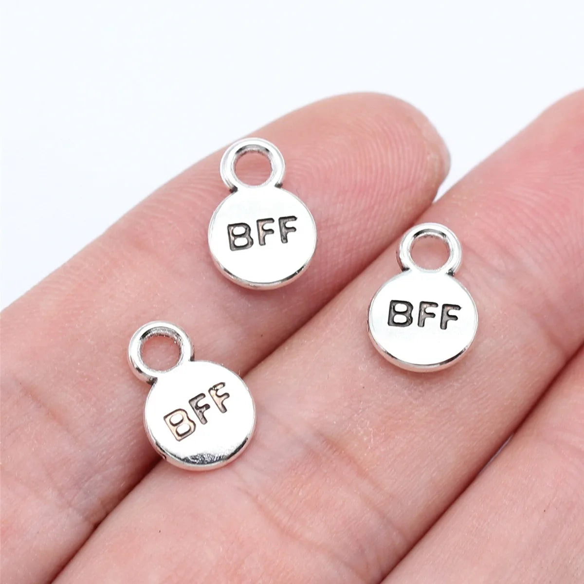 12x8mm 0.5g Antique Silver Zinc Alloy BFF Round Word Tag Charm Pendant for DIY Friendship Bracelets