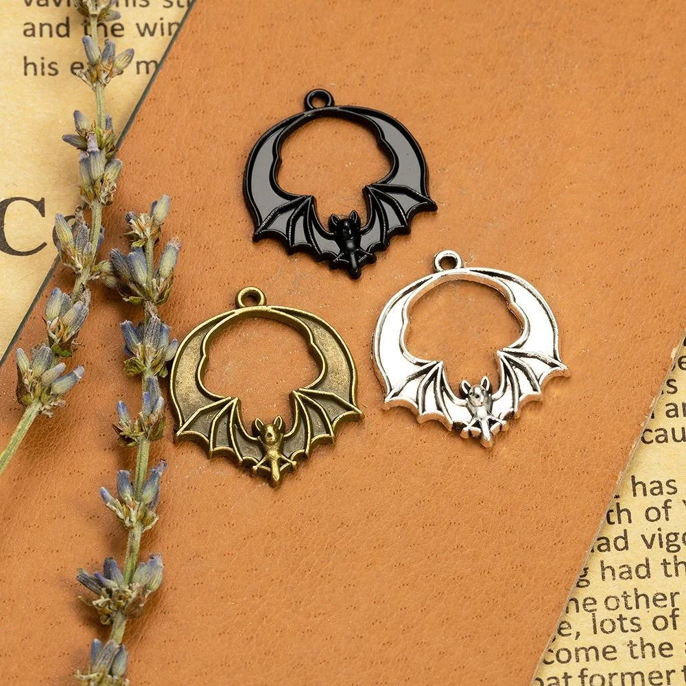 28x24MM Antique Silver Zinc Alloy Skull Charm Pendant for DIY Necklace Bracelet Jewelry Making