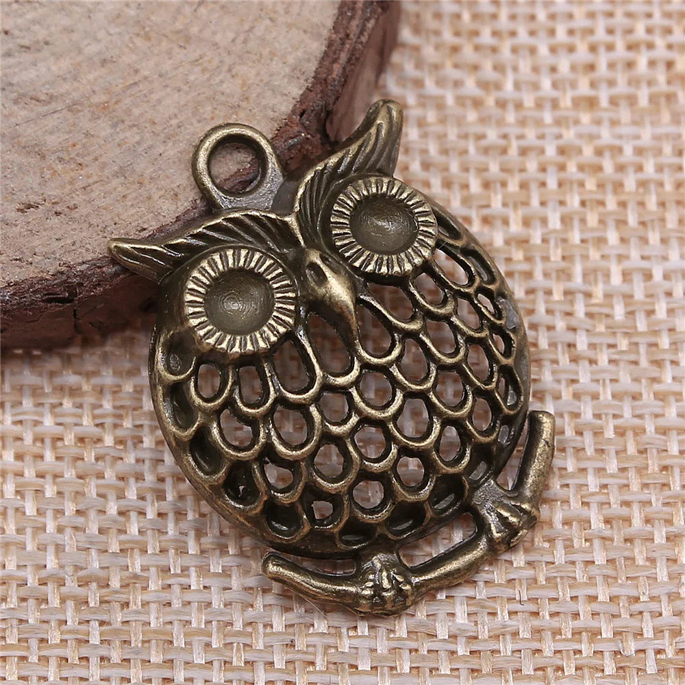 33x25mm 5.3g Multicolor Zinc Alloy Owl Cat Charm Pendant for DIY Bird Theme Necklace Bracelet Making
