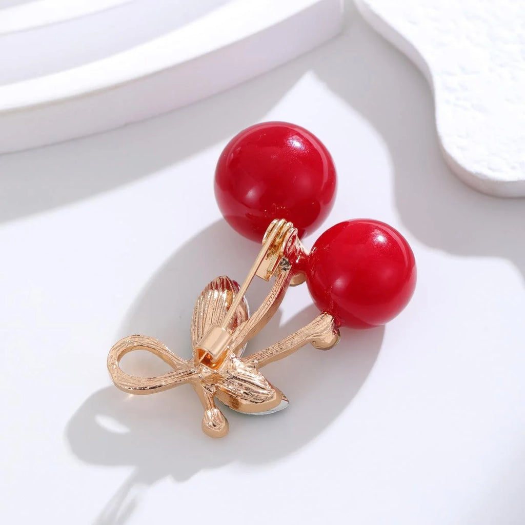 Cute 3D Cherry Brooch With Rhinestone Crystal Leaves, Gold Alloy Lapel Pin Corsage For Women's Suit Gift