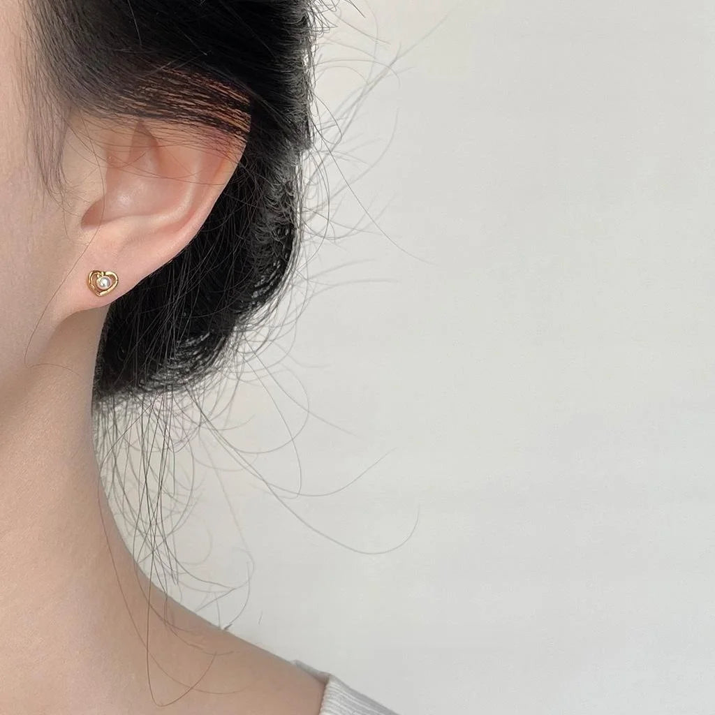 Minimalist Hollow Heart Pearl Stud Earrings With High Luster Pearl And Silver Plated