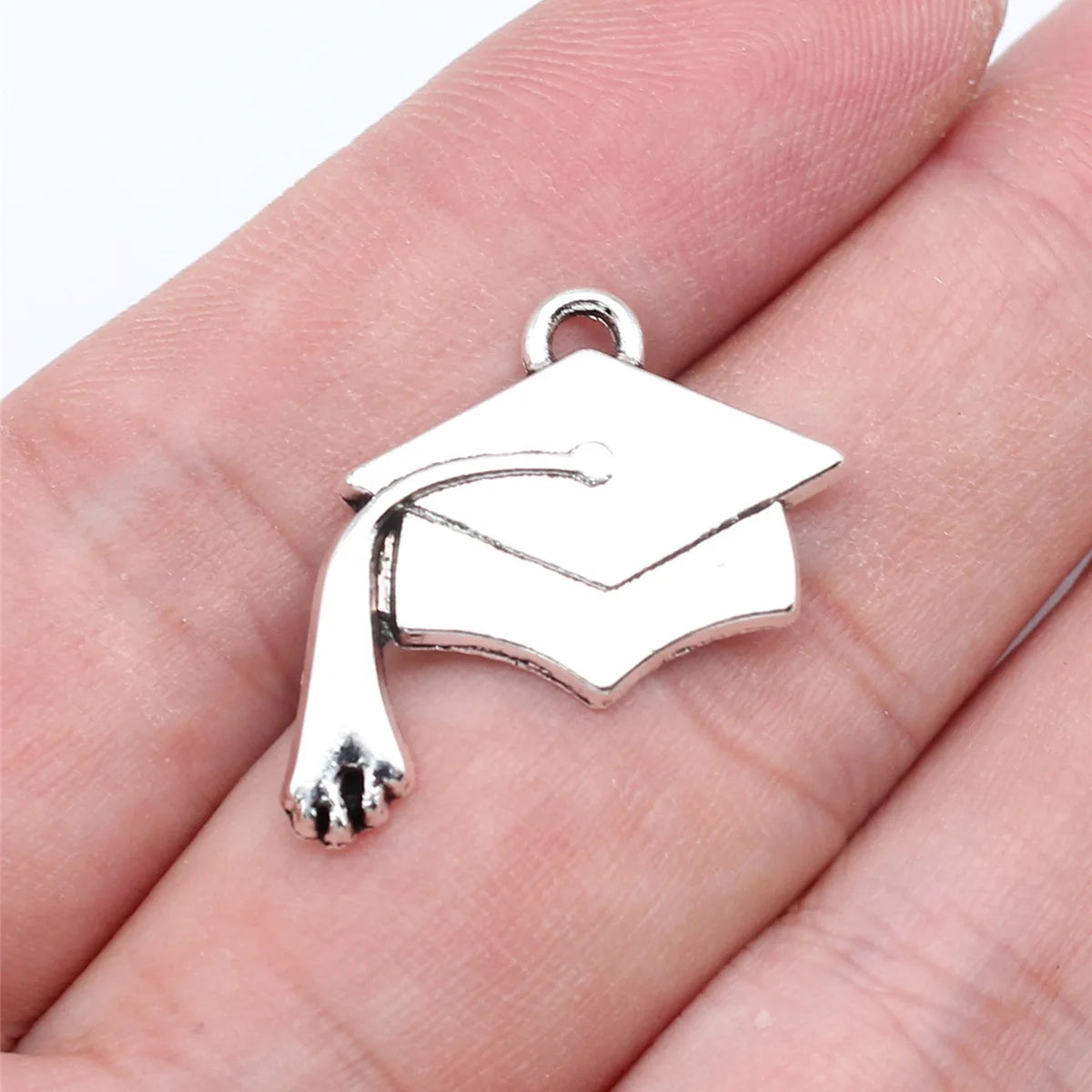 22x24mm 2.2g Antique Silver Zinc Alloy Graduation Cap Charm Pendant for DIY Necklace Bracelet Making
