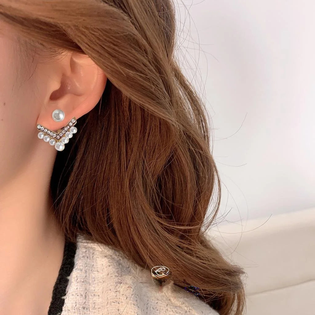 14K Gold Plated Alloy Pearl Triangle Stud Earrings, Style