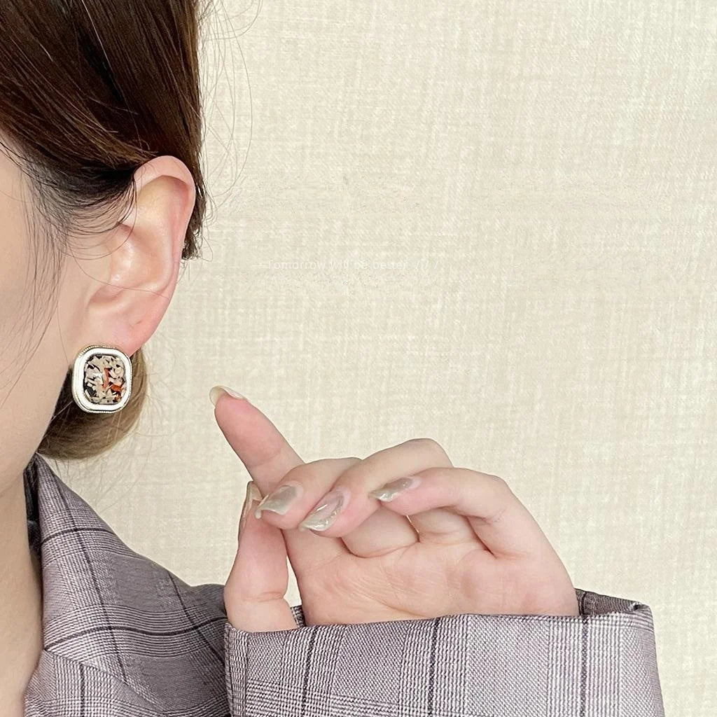 Hong Kong Style 14K Plated Seaweed Green Resin Geometric Square Stud Earrings For Women