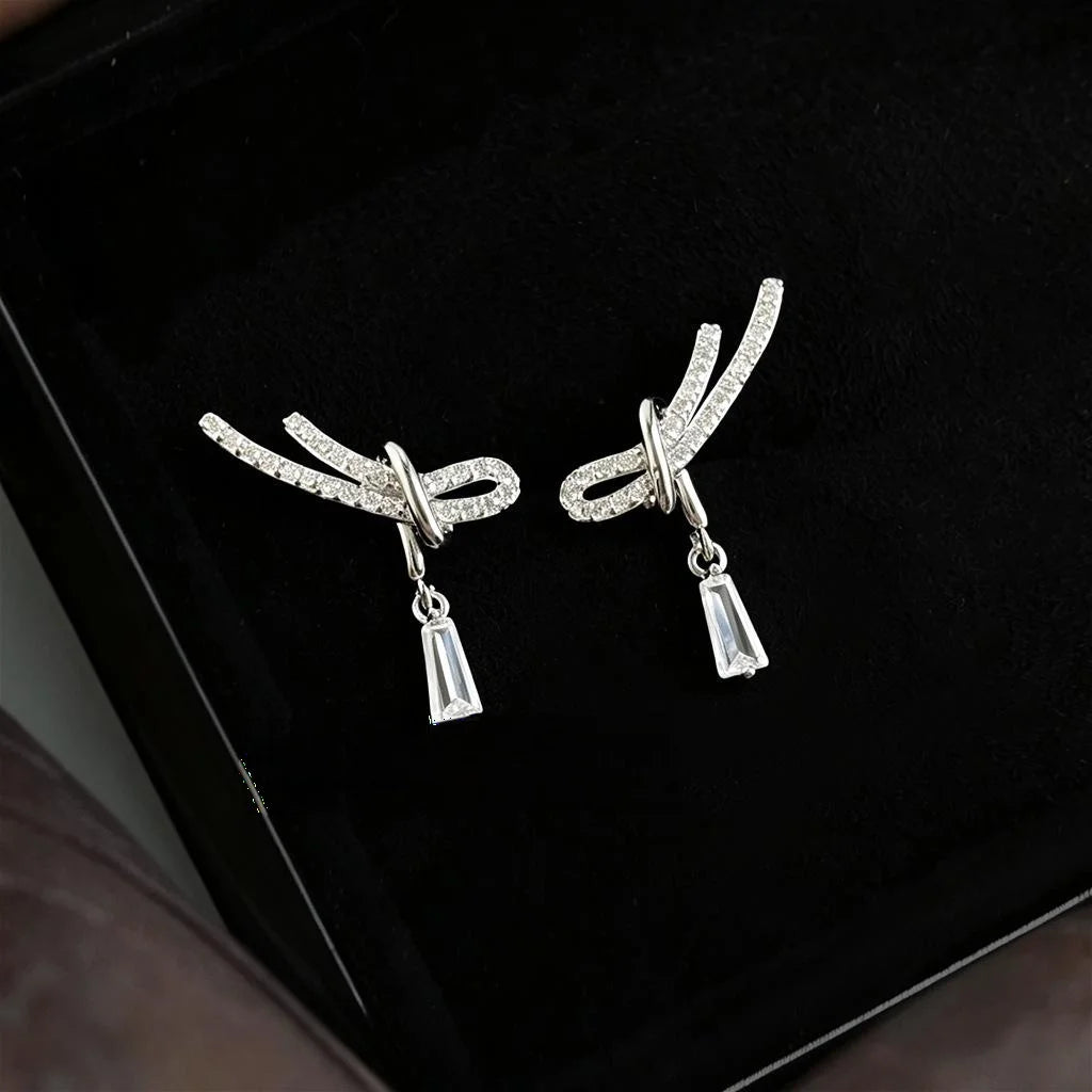 Light Luxury Micro Pave Zircon Copper Knot Bow Teardrop Geometric Drop Earrings for Women