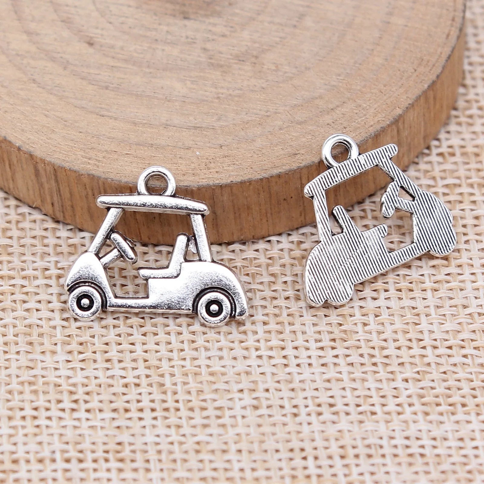 17x20mm 1.3g Antique Silver Zinc Alloy Golf Cart Charm Pendant for Sports DIY Jewelry Making