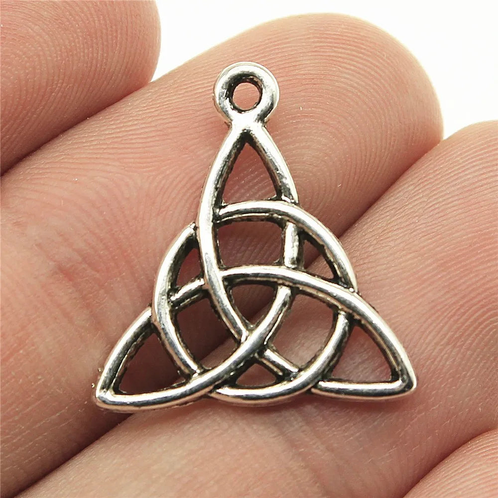 21x20mm 1.3g Antique Silver Zinc Alloy Celtic Amulet Celtic Knot Charm Pendant for Bracelet Necklace Making