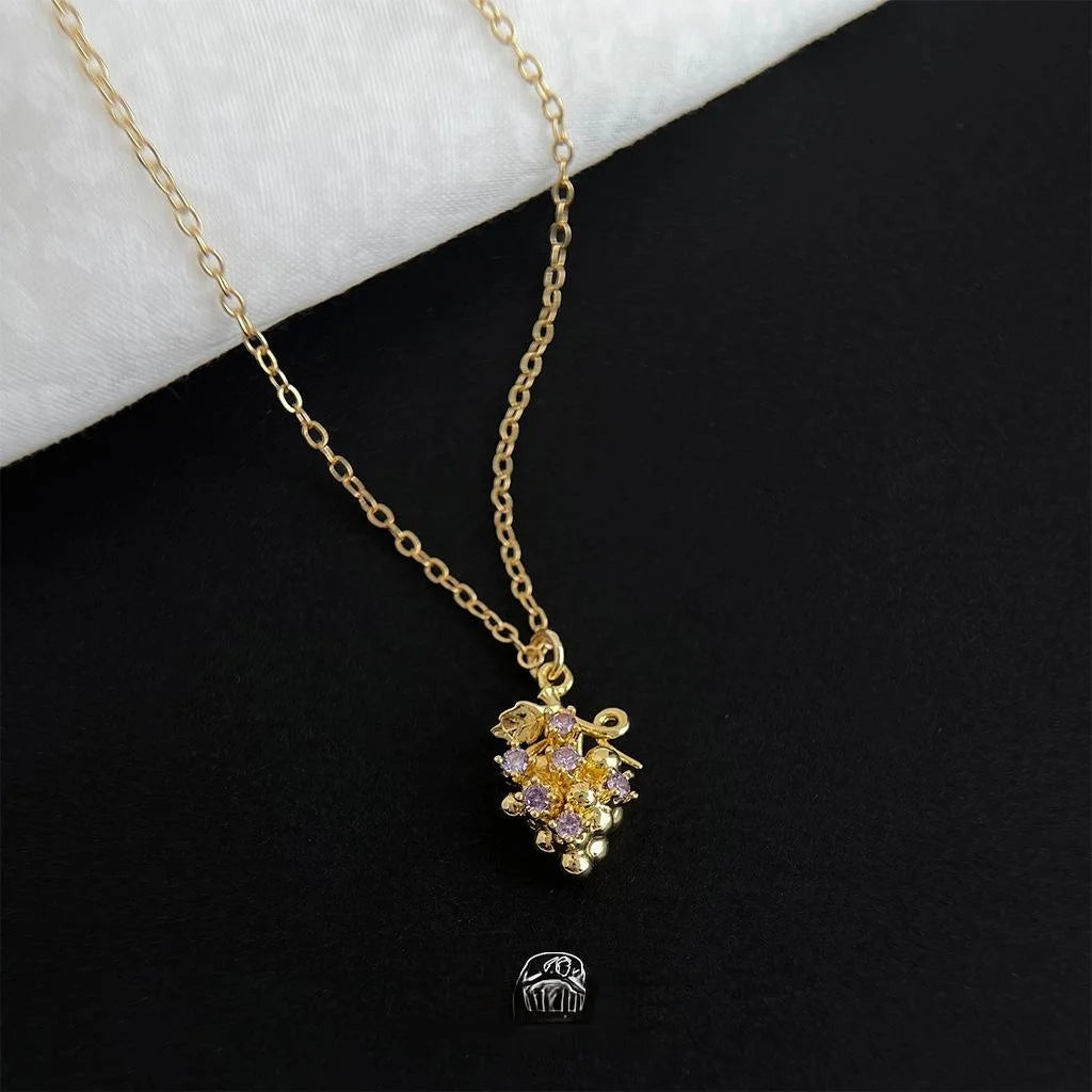 18K Gold Plated Copper Purple Grape Zircon Fruit Pendant Necklace Light Luxury Clavicle Chain