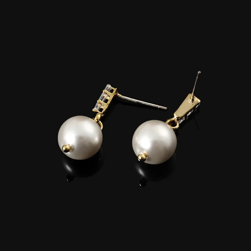 Elegant Pearl Drop Stud & Clip On No Piercing Zircon Crystal Gold Alloy Spiral Dangle Earrings