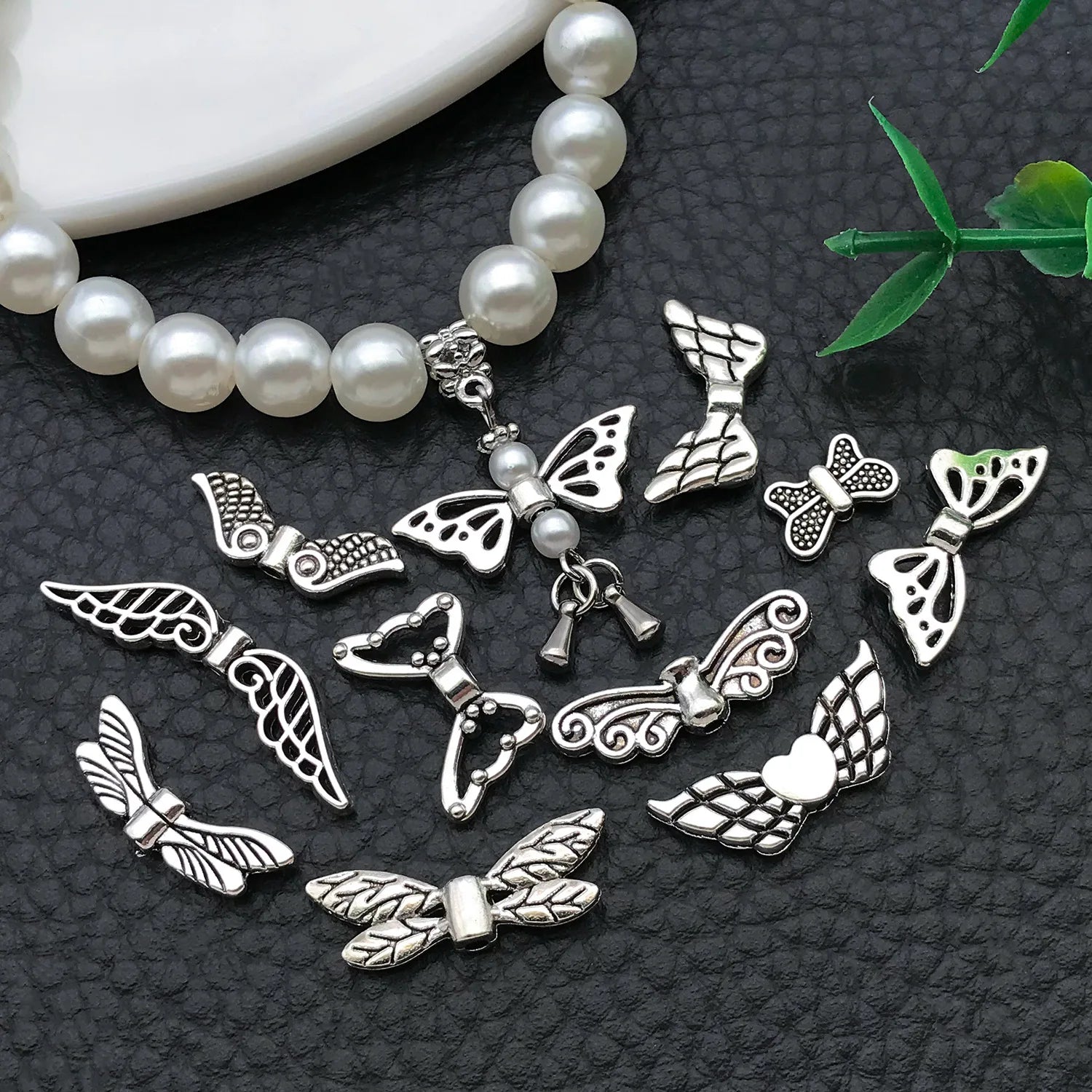 Antique Silver Zinc Alloy Butterfly Feather Angel Wing Spacer Beads for DIY Bracelet