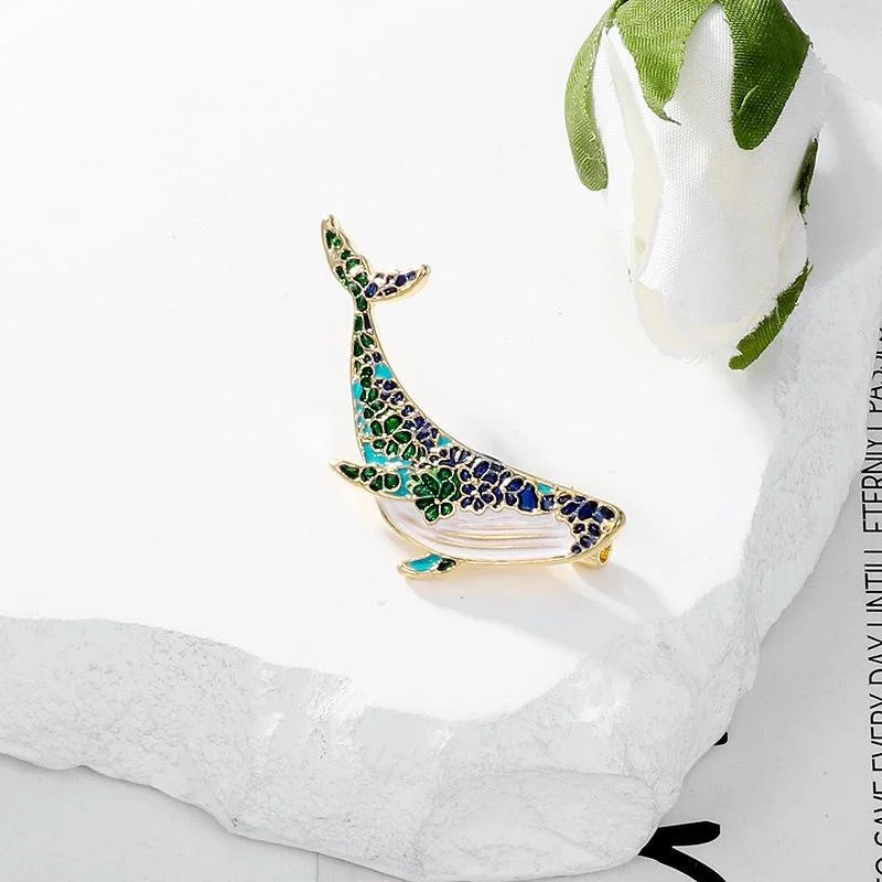 Cute Enamel Whale Brooch With Rhinestone Accents, Elegant Ocean Animal Lapel Pin Corsage Gift