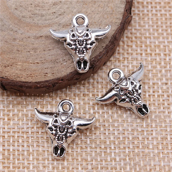 17x16x7mm 2.7g Antique Silver Zinc Alloy 3D Cow Head Bull Head Charm Pendant for DIY Jewelry Making