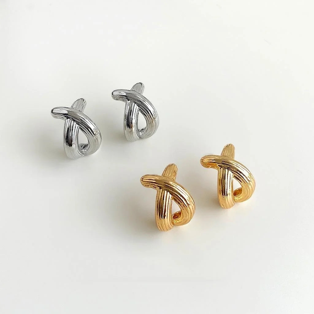 Textured Copper Geometric Cross Arc Fishtail Stud Earrings