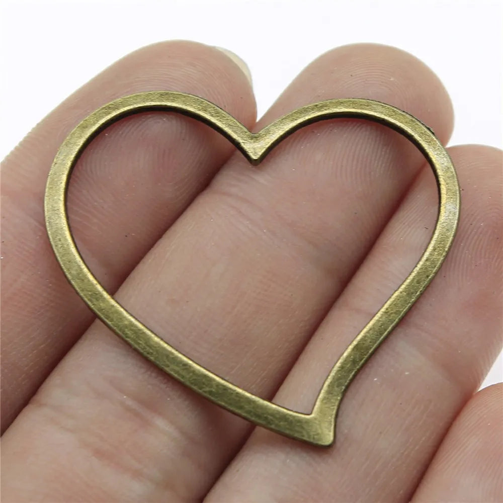 39x35mm 2g Multicolor Zinc Alloy Hollow Heart Charm Pendant for DIY Necklace Bracelet Making