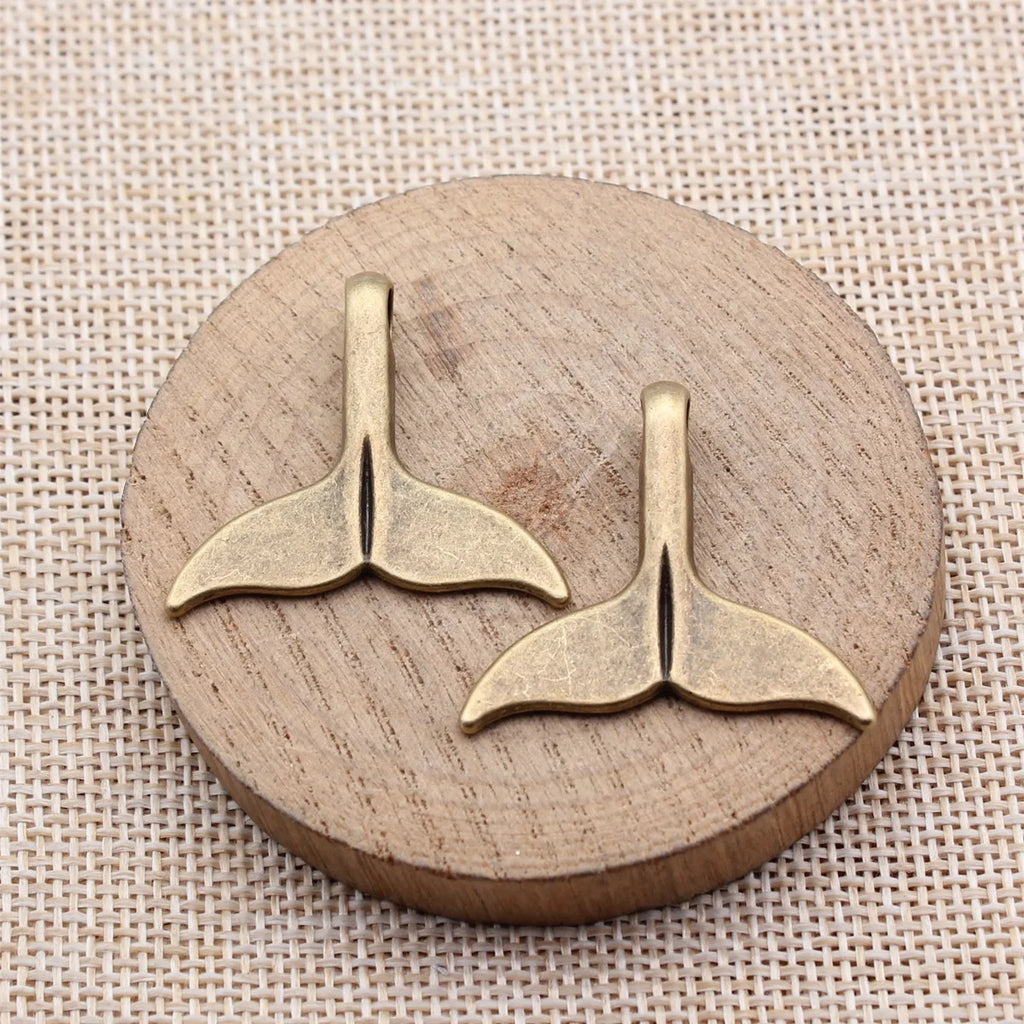 29x32mm 4.3g Multi Color Zinc Alloy Whale Tail Charm Pendant for DIY Necklace Bracelet Making