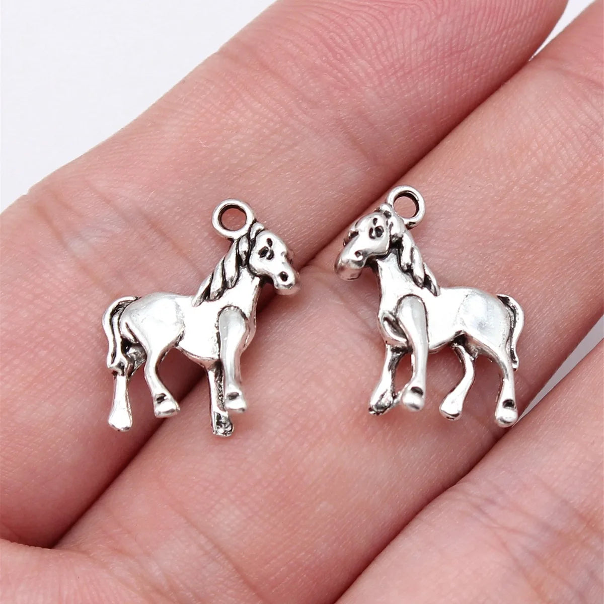 17x15mm 1.3g Antique Silver Zinc Alloy Foal Charm Pendant for DIY Necklace Bracelet Making
