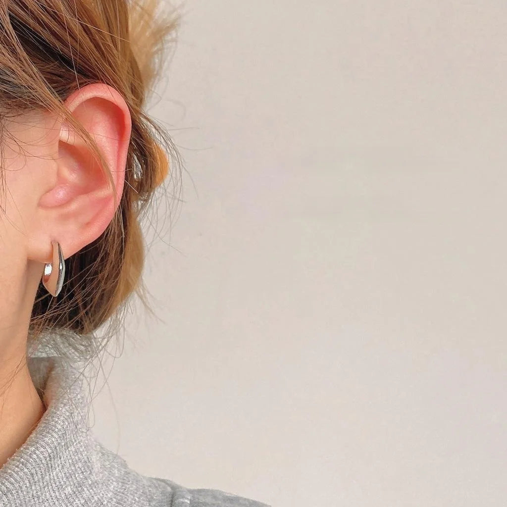 Sweet Cool Style Copper Geometric Smooth Irregular Ring Stud Earrings For Women