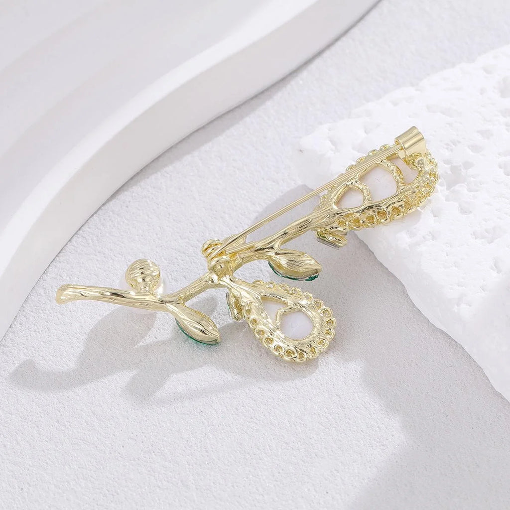 Elegant Mother Of Pearl Flower Bouquet Brooch With Green Rhinestone Leaves, Women's Lapel Pin Gift