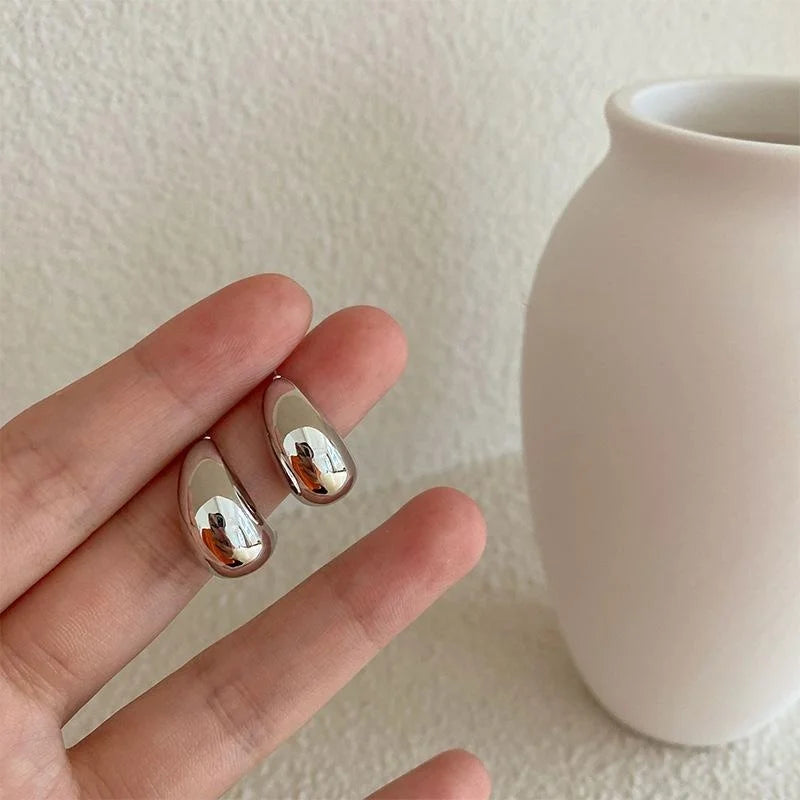 Hong Kong Style Oversized Curved Oval Copper Metal Stud Earrings With Silver Plated Pins