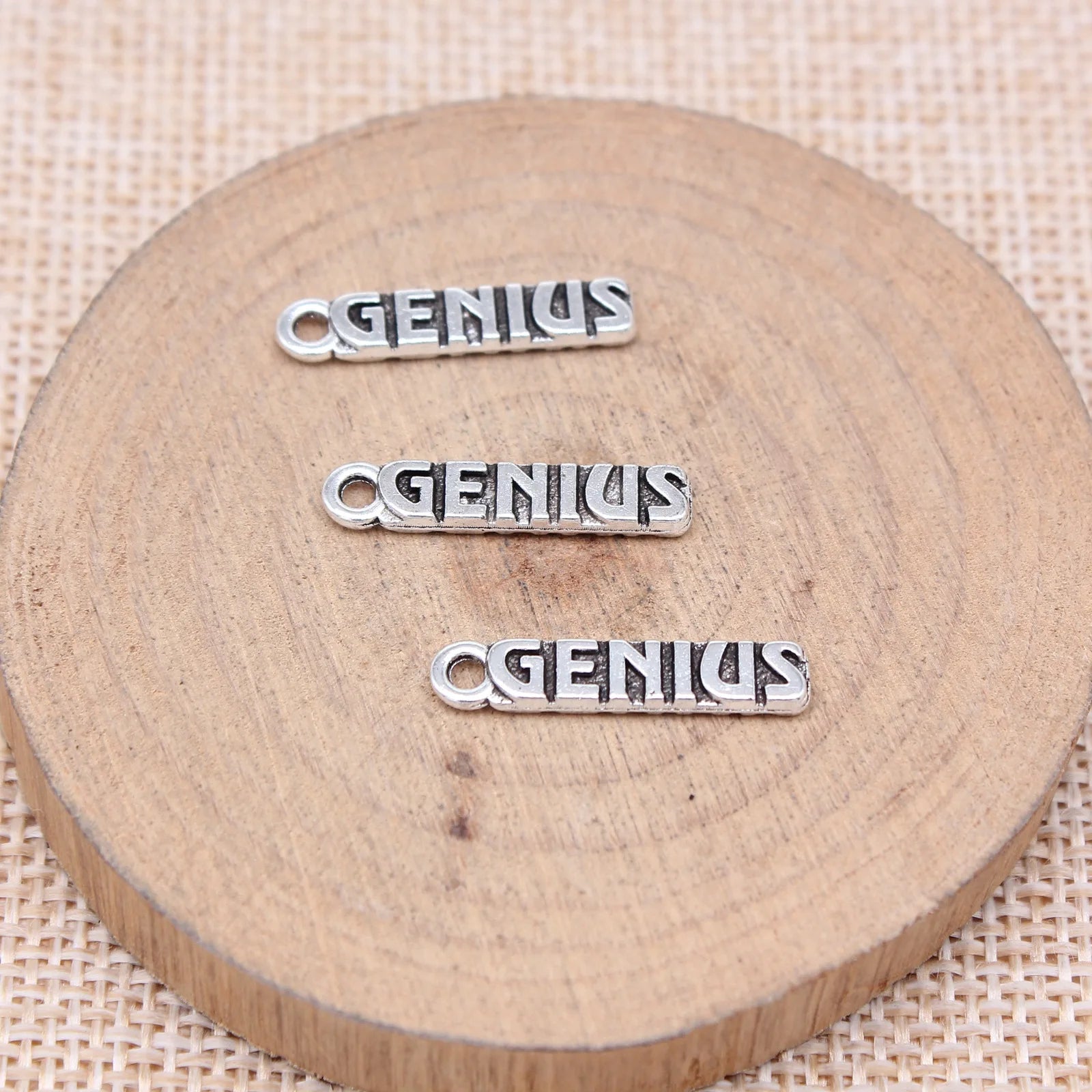 22x4mm 0.8g Antique Silver Zinc Alloy GENIUS Word Tag Charm Pendant for DIY Handmade Jewelry