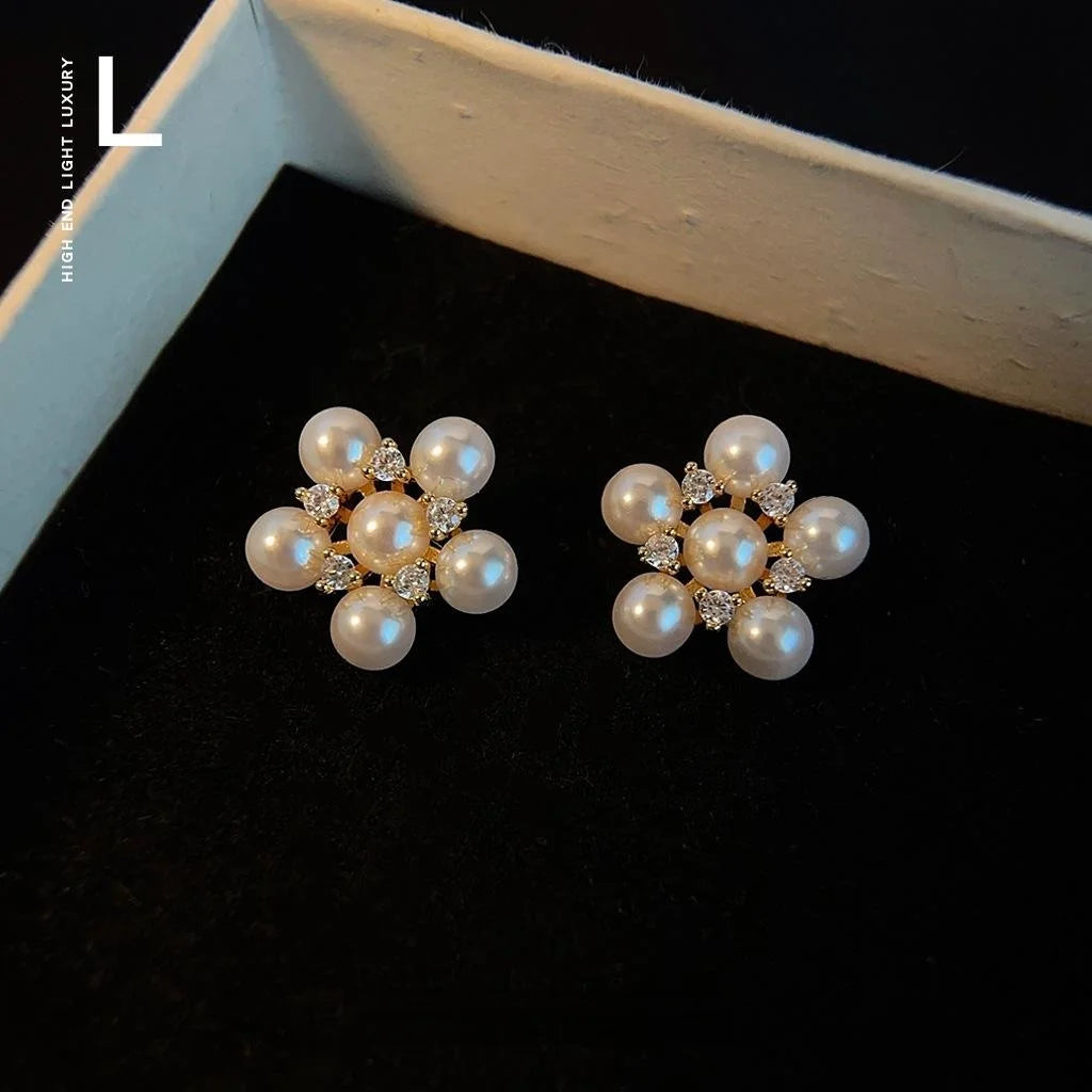 French Vintage Micro Pave Zircon Pearl Flower Stud Earrings Copper Sunflower Hepburn Style