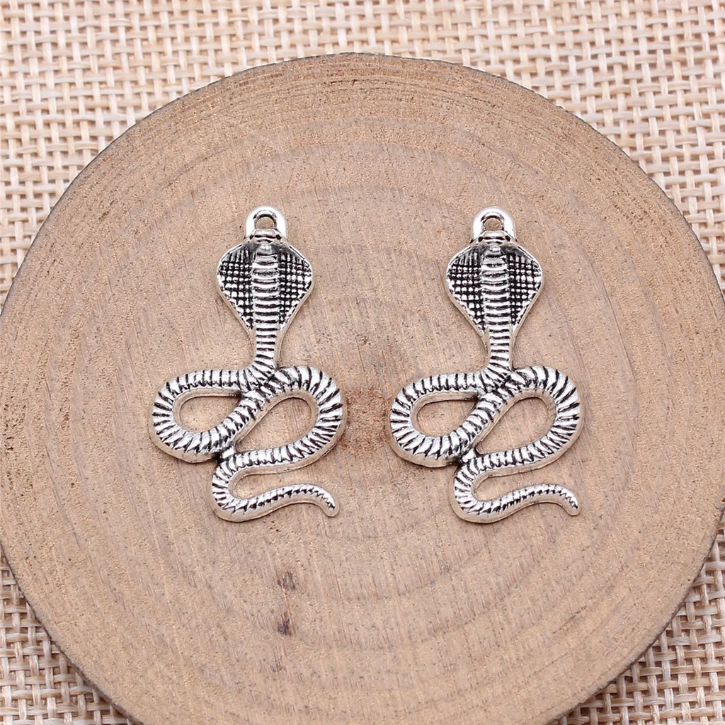 27x18mm 1.8g Antique Silver Zinc Alloy Cobra Charm Pendant for DIY Necklace Bracelet Jewelry Making