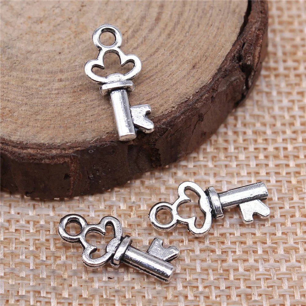 17x7mm 0.6g Multicolor Zinc Alloy Key Charm Pendant for Bracelet Necklace DIY Jewelry Making