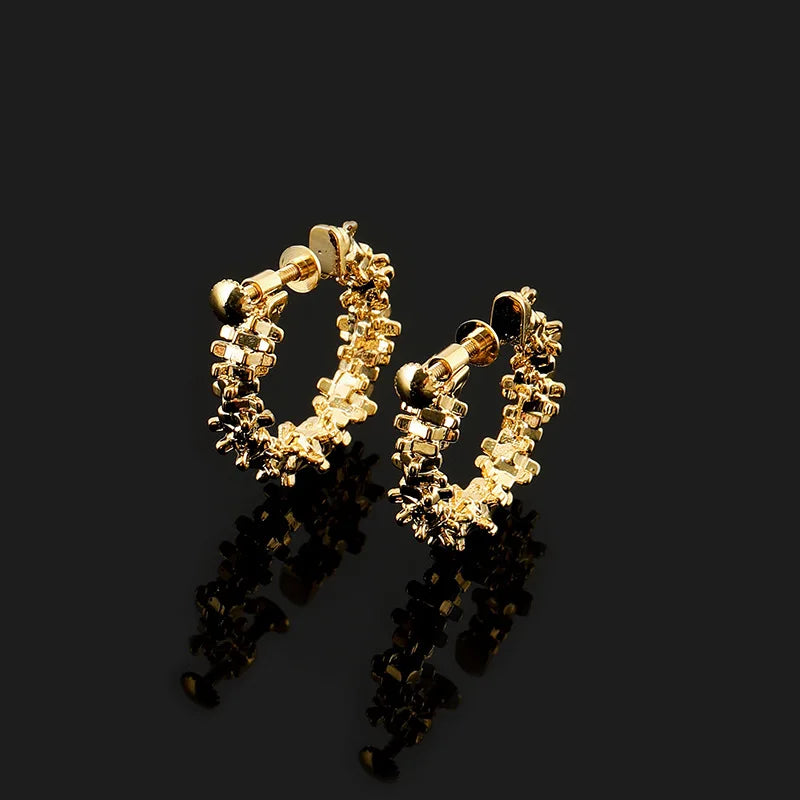 Luxury Rippled Gold Alloy Hoop Stud & Clip On No Piercing Commuter Minimal Metal Circle Earrings